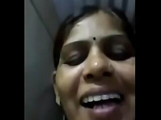 Indian aunty selfie glaze